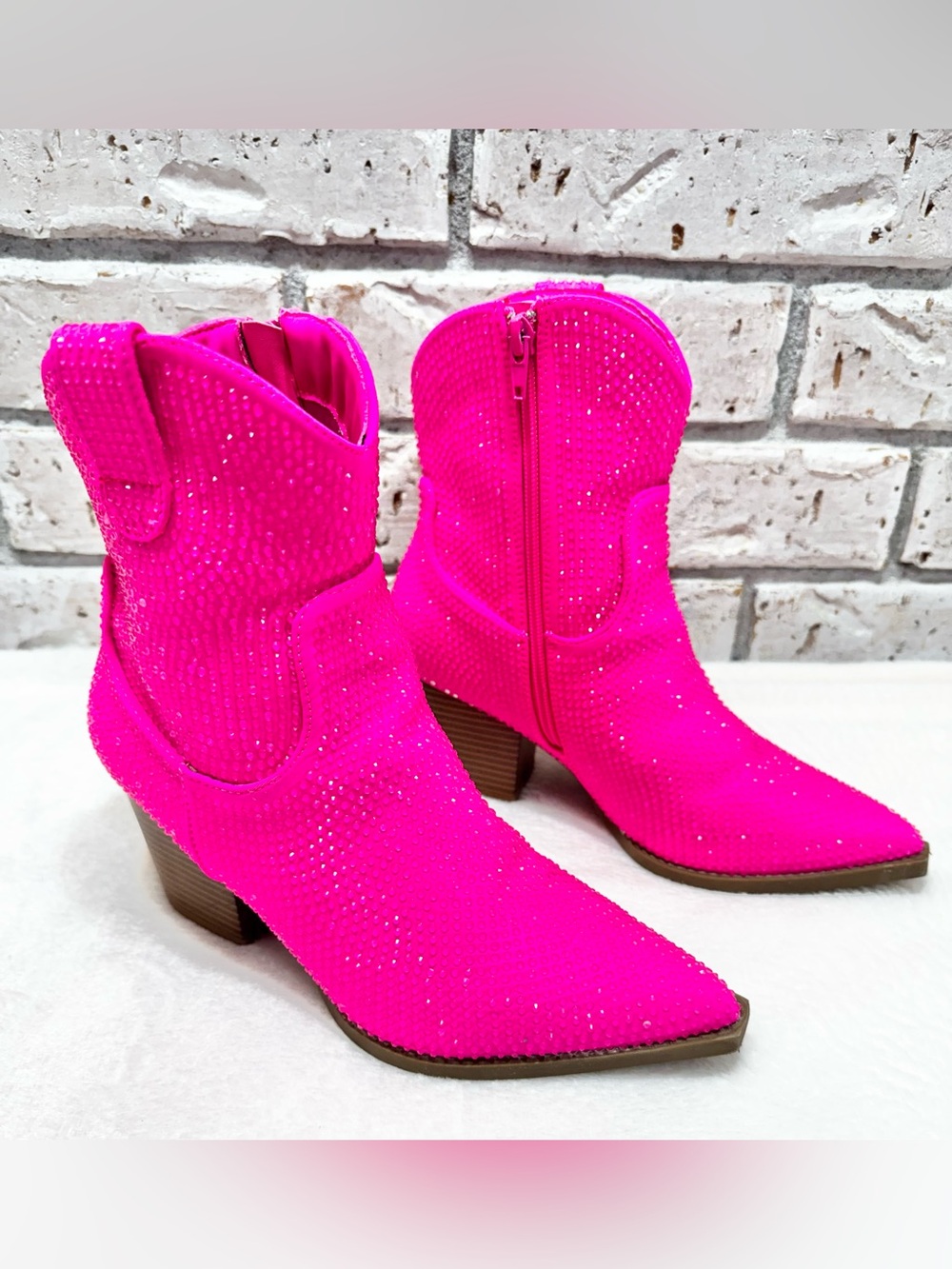 Cathy Din Dolly Neon Hot Pink Rhinestone Cowgirl Glam Ankle Booties Size 7 - Picture 3 of 16